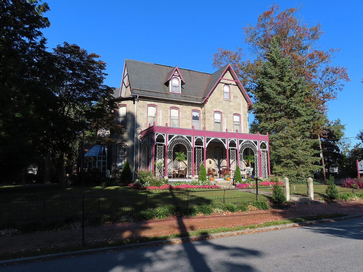 A Victorian on a Media side street.
